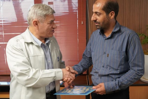 6b781d42-a820-48ce-95b8-c81aeecf3ab9