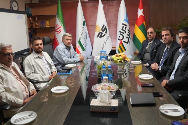 7003af92-96b4-43b2-b228-edfced56b340