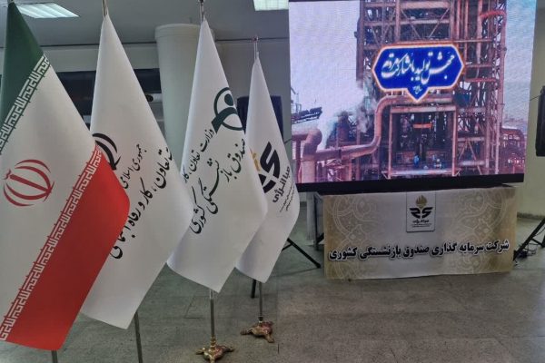 e2c22ea0-952f-4e5c-94c7-6474eb837159